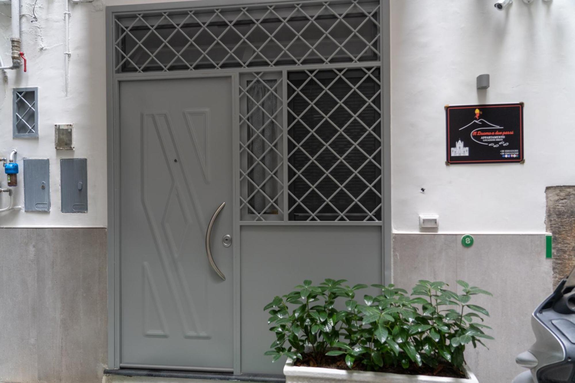 Il Duomo A Due Passi Apartment Naples Exterior photo