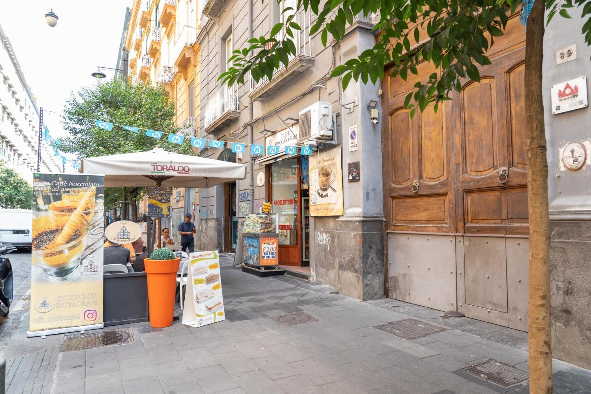 Il Duomo A Due Passi Apartment Naples Exterior photo